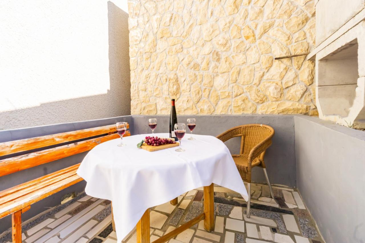 Jasko I Jelica Beautiful View Διαμέρισμα Metajna Δωμάτιο φωτογραφία